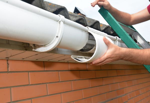 Cost of Gutter Seam Repair in Manassas
